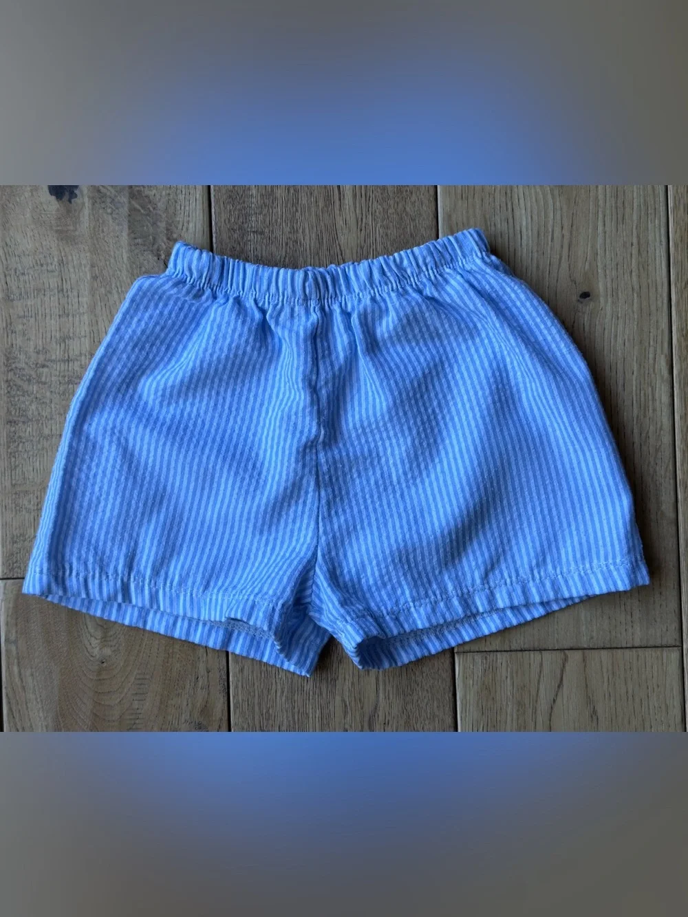 Southern Smocked Co. Smocked Apples Shirt and Blue Check Shorts Set size 2-3T - Picture 8 of 11